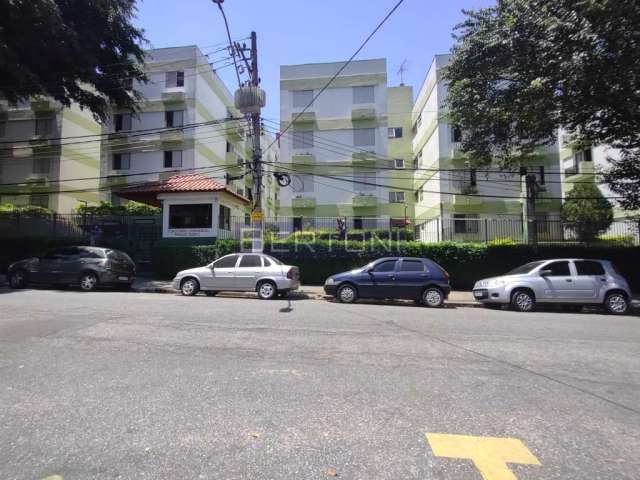 Vende-se Apartamento Térreo com 02 Dormitórios, 01 vaga de Garagem Coberta em Bairro  Suisso  Taboão São Bernardo do Campo