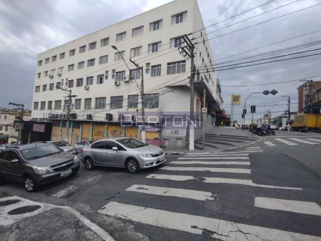 Vende-se ou Aluga-se Sala Comercial em Taboão  São Bernardo do Campo