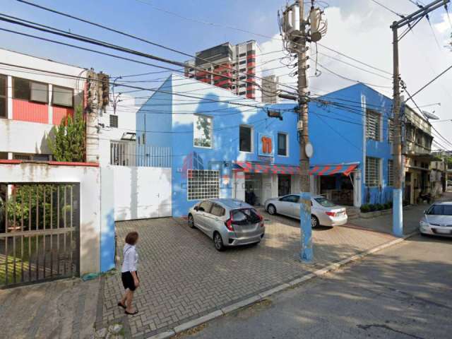 Galpão Comercial com 1265 m² de área  Venda ou Locação
