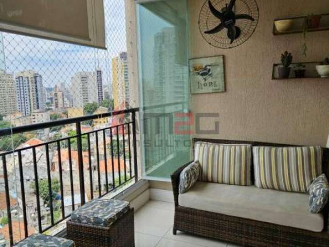 Vende-se apartamento na Vila Mariana, 3 dormitórios.