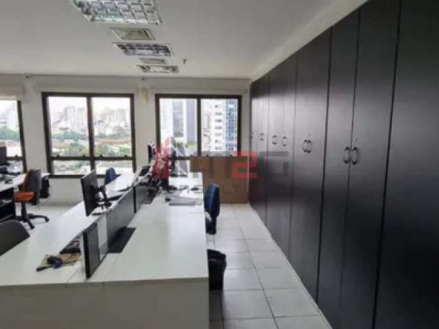 Vende-se sala comercial na Barra Funda com 204 m².