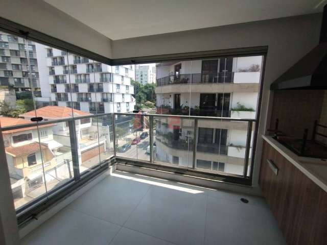 Aluga-se apartamento no Sumaré, 2 dormitórios (1 suíte).