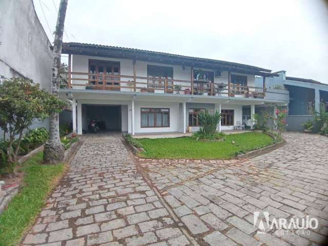 Casa comercial semimobiliada no bairro São João - Itajaí/SC