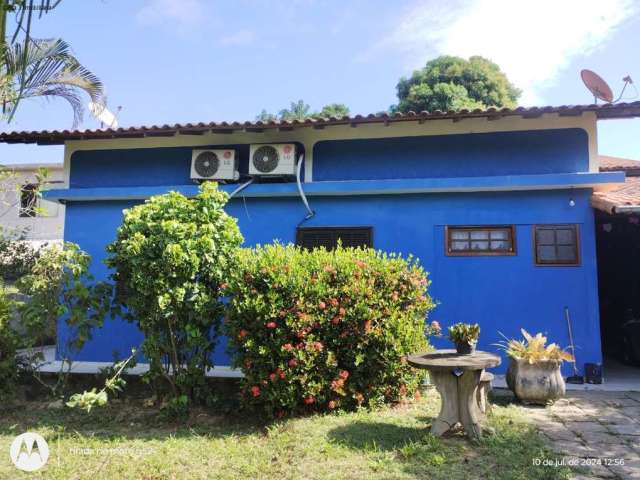 Casa com 3 quartos à venda na Rua Marquês de Paraná, Marquês de Maricá, Maricá por R$ 450.000