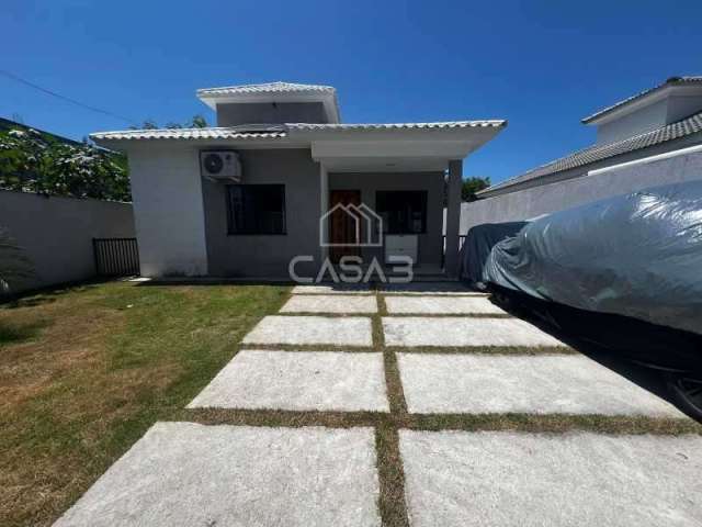 Casa com 3 quartos à venda na Rua José Augusto Lima, 9, Jardim Atlântico Central (Itaipuaçu), Maricá por R$ 800.000