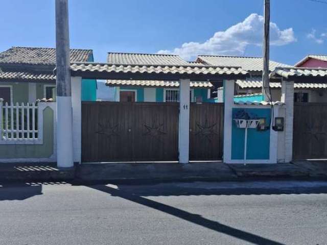 Casa com 2 quartos à venda na Rua Victor Frederico Kastrup, 11, Cordeirinho (Ponta Negra), Maricá por R$ 330.000