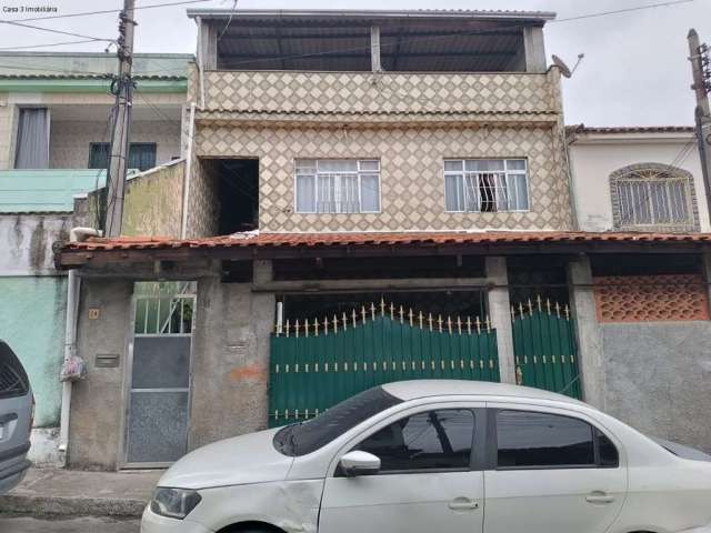 Casa com 4 quartos à venda na Rua Felipe Mascarenhas, 28, Amendoeira, São Gonçalo por R$ 290.000