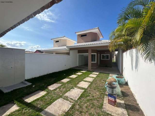 Casa com 2 quartos à venda na Rua Newton Estillac, Cordeirinho (Ponta Negra), Maricá por R$ 420.000