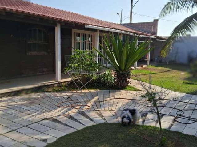 Casa com 4 quartos à venda na Rua Capitulino José de Marins, 45, Barra de Maricá, Maricá, 530 m2 por R$ 695.000