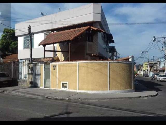 Casa com 2 quartos à venda na Rua Argeu de Almeida Soares, 2128, Rocha, São Gonçalo por R$ 230.000