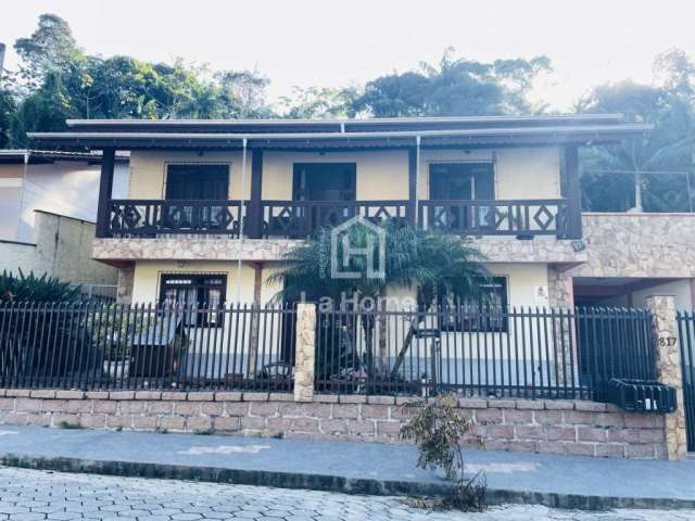 Casa com 8 quartos à venda no Tribess, Blumenau  por R$ 1.500.000