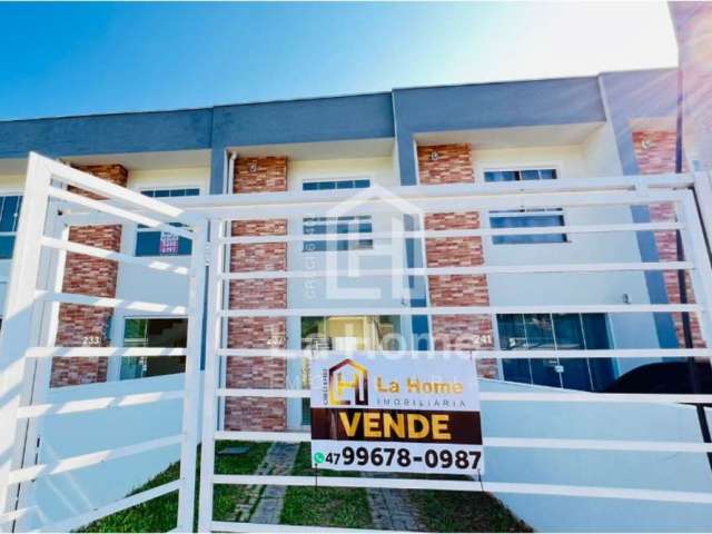 Casa com 2 quartos à venda no Velha, Blumenau  por R$ 365.000