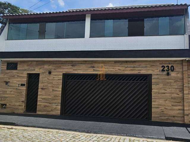 Sobrado com 3 dormitórios à venda, 254 m² por R$ 850.000,00 - Riacho Grande - São Bernardo do Campo/SP