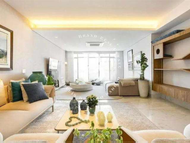 Apartamento reformado com 220 m² à venda no bairro Vila Nova Conceição!