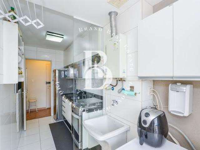 Apartamento com 65.0 m², à venda no bairro Saúde.