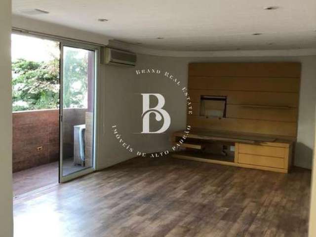 Apartamento com 198 m², 4 quartos sendo 1 suíte à venda no bairro Itaim Bibi.