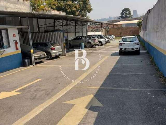 Comercial com 720 m², à venda no bairro Santo Amaro.