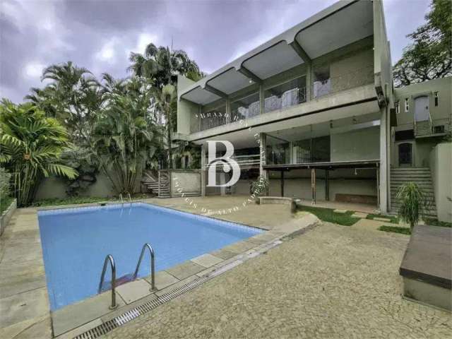 Casa de vila com 5 quartos, 900m², à venda em São Paulo, Real Parque