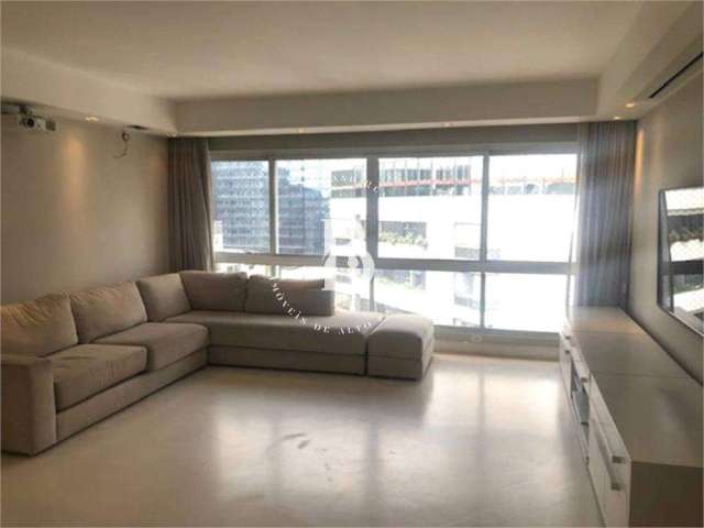 Apartamento com 2 quartos, 117m², à venda em São Paulo, Itaim Bibi