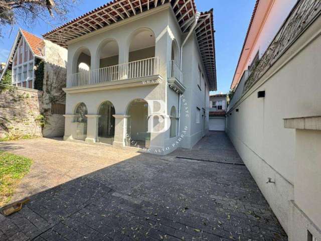 Casa com 400.0 m²,  no bairro Jardim Paulista.