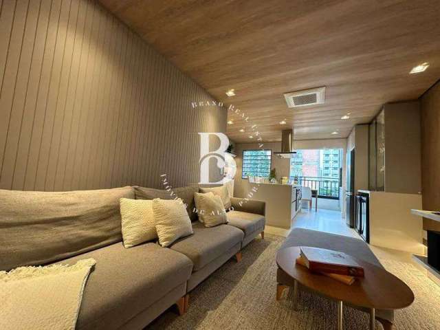 Apartamento com 76m², porteira fechada no Campo Belo.