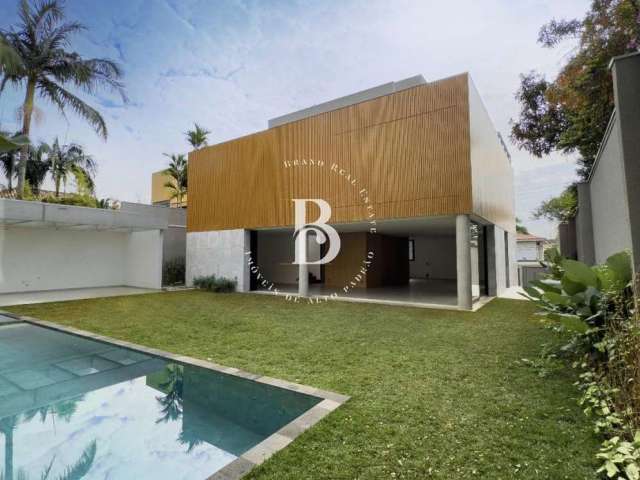 Casa com 4 quartos, 450m², à venda em São Paulo, Alto de Pinheiros