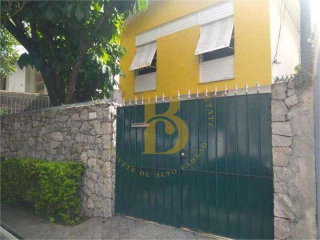 Casa com 138 m², 3 quartos sendo 1 suíte à venda no bairro Campo Belo.