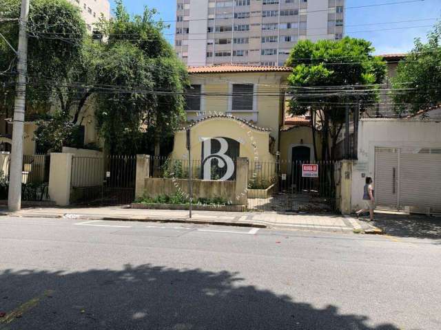 Casa com 337 m², 3 quartos sendo 1 suíte no bairro Perdizes.