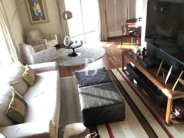 Apartamento com 214 m², 4 suítes no bairro Vila Mariana.