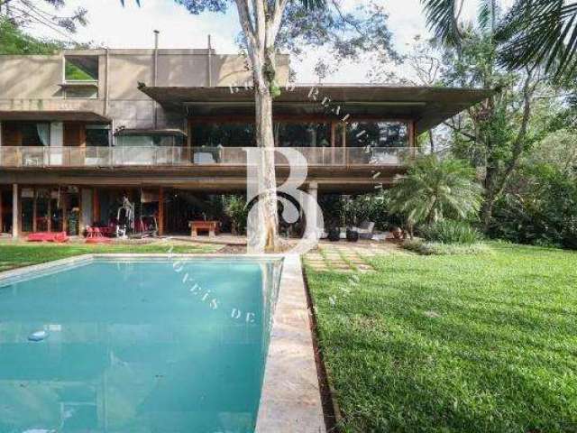 Casa de vila com 5 quartos, 777m², à venda em São Paulo, Jardim Morumbi