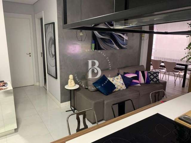 Apartamento com 69 m², 2 quartos sendo 1 suíte à venda no bairro Cambuci.