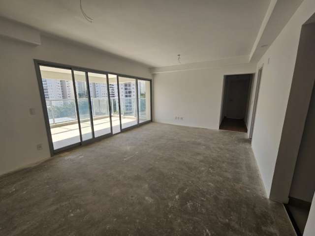 Apartamento á venda na Vila Sofia, com 121m2 com 3 dormitórios e 2 vagas + depósito.