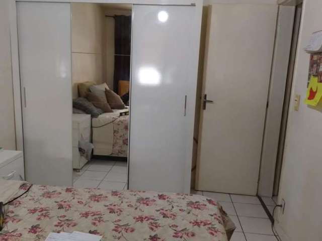 Apartamento para Venda em Rio de Janeiro, Taquara, 2 dormitórios, 1 banheiro, 1 vaga