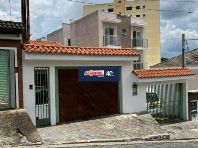 SOBRADO COM 3 QUARTOS, SENDO 3 SUÍTES A VENDA, 500m² Vila Rosália - Guarulhos - SP