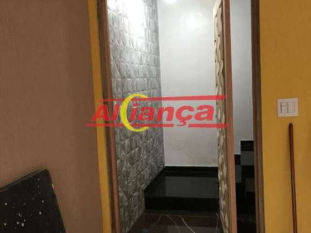 Casa em condomínio fechado com 3 quartos à venda na Rua Orestes Barbosa, 193, Jardim Paraventi, Guarulhos, 168 m2 por R$ 750.000