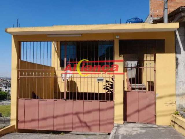 Vende-se Casa em Parque Flamengo, Guarulhos - SP