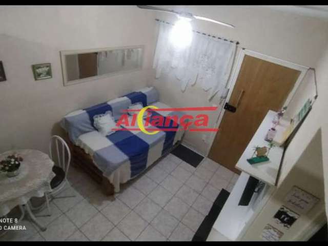 Apartamento 1 dormitório com vaga de frente para o mar.