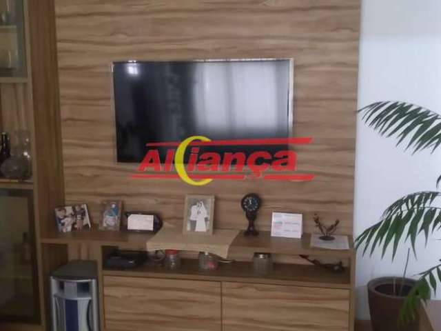 Apartamento na Agua Fria, Av. Nova Cantareira, com 70 m2