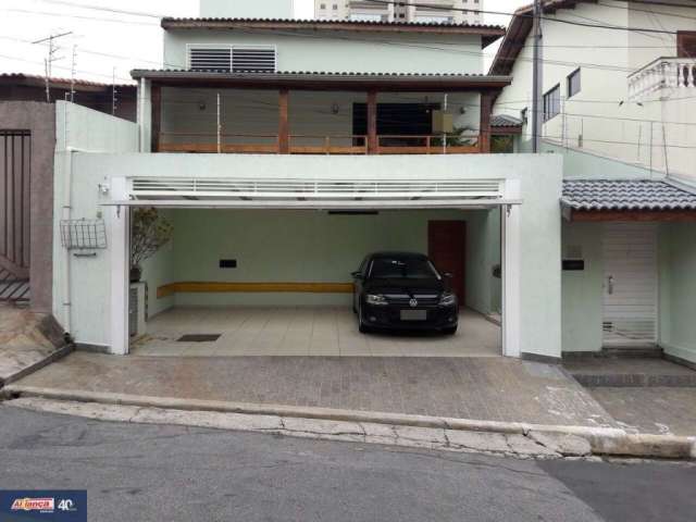 Sobrado com 3 dormitórios à venda, 400 m² SO0399