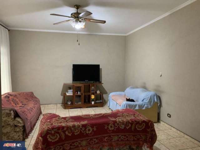 CASA COM 3 QUARTOS A VENDA, 301 m² - VILA ROSÁLIA - GUARULHOS/SP