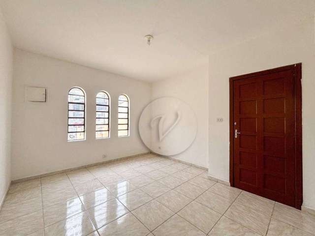 Casa com 2 dormitórios para alugar, 160 m² por R$ 1.830,00 - Vila Floresta - Santo André/SP