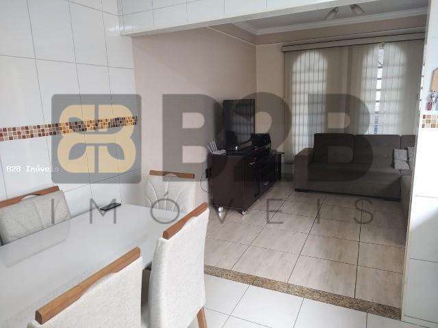 Casa para Venda em São Carlos, Parque Santa Felícia Jardim, 2 dormitórios, 2 banheiros, 2 vagas