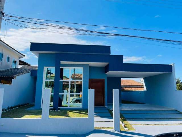 Casa em Condomínio, Guriri, Cabo Frio.