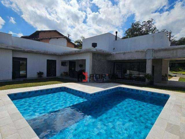 Casa com 3 dormitórios à venda, 240 m² por R$ 1.790.000,00 - Granja Viana - Embu das Artes/SP