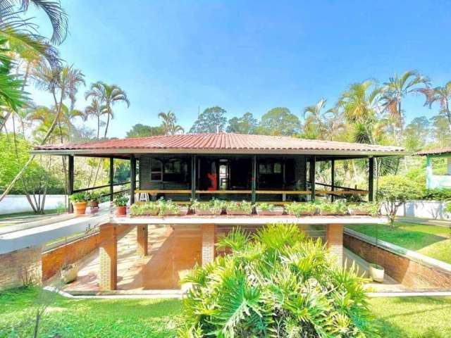 Casa com 3 dormitórios à venda, 496 m² por R$ 2.395.000,00 - Granja Viana - Cotia/SP