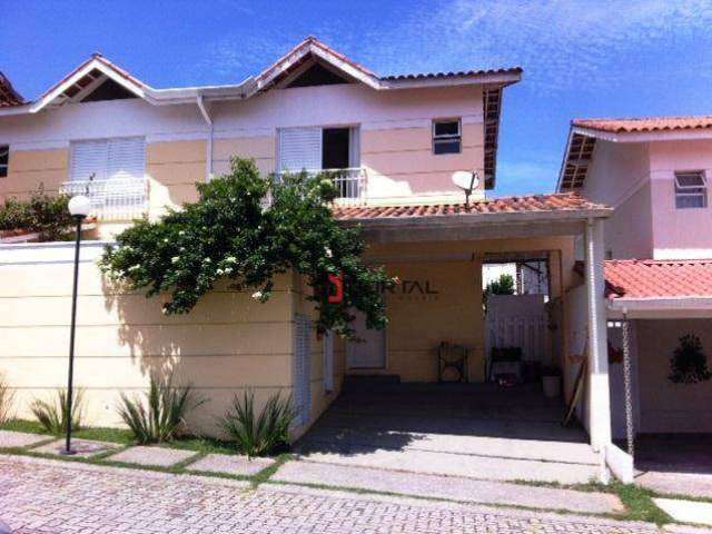 Casa com 3 dormitórios à venda, 106 m² por R$ 670.000,00 - Granja Viana - Cotia/SP