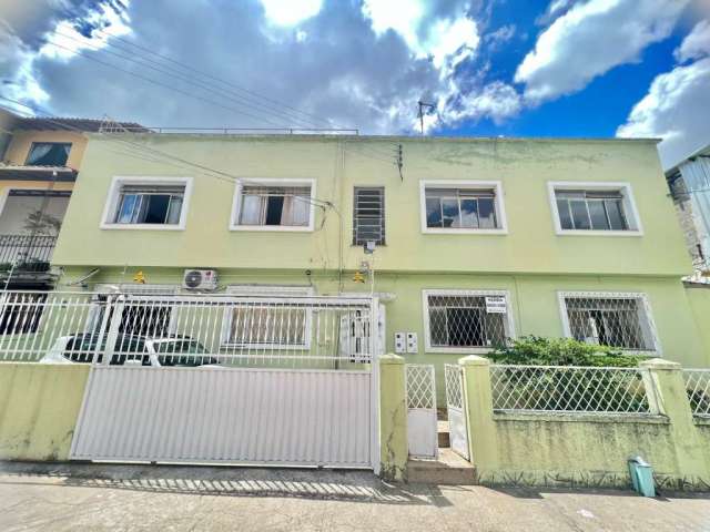 Apartamento com 4 quartos à venda na Rua Américo Lobo, Manoel Honório, Juiz de Fora, 364 m2 por R$ 424.000