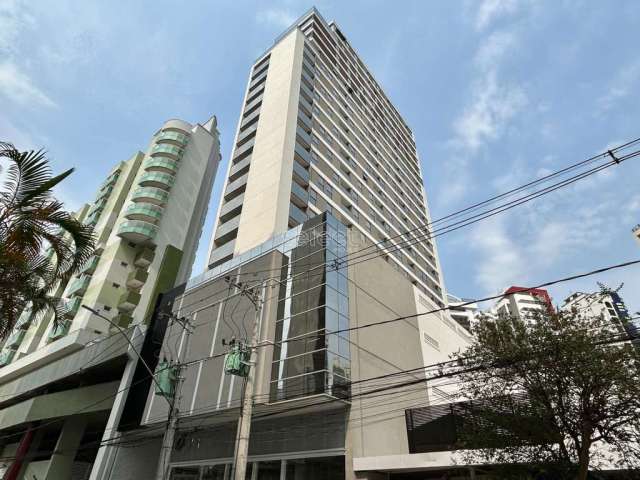 Apartamento com 2 quartos para alugar na Avenida Presidente Itamar Franco, 905, Centro, Juiz de Fora, 52 m2 por R$ 3.000