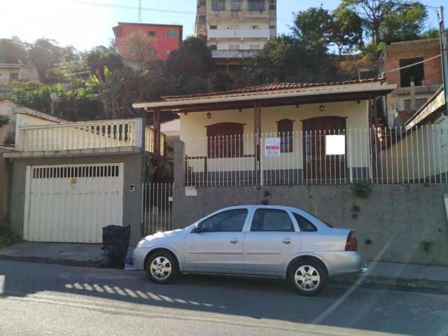 Casa para Venda em João Monlevade, ROSARIO, 3 dormitórios, 1 suíte, 1 banheiro, 1 vaga