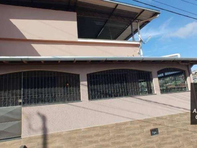 Casa com 3 dormitórios à venda, 200 m² por R$ 480.000,00 - Nova Era - Juiz de Fora/MG